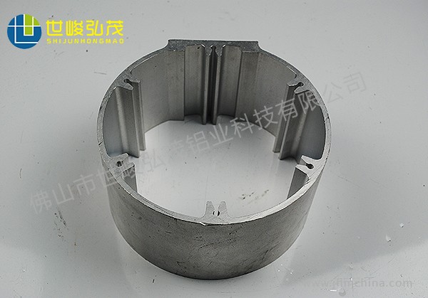 3000T機大圓管鋁合金鋁型材-1