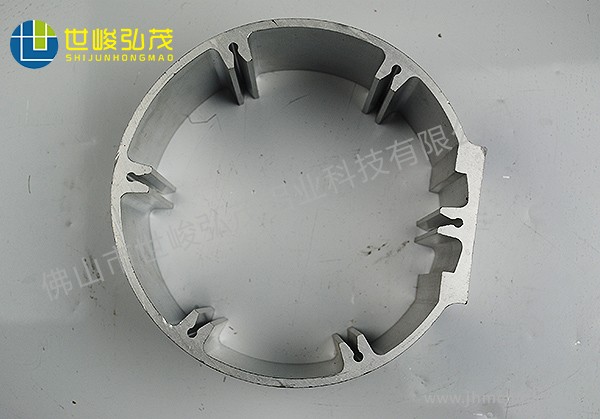 3000T機大圓管鋁合金鋁型材-1
